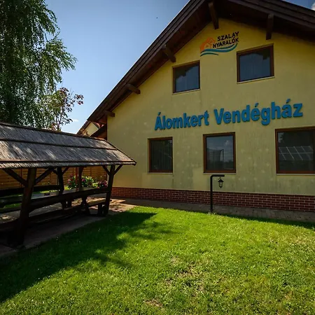 Alomkert Vendeghaz * Бекессентандраш