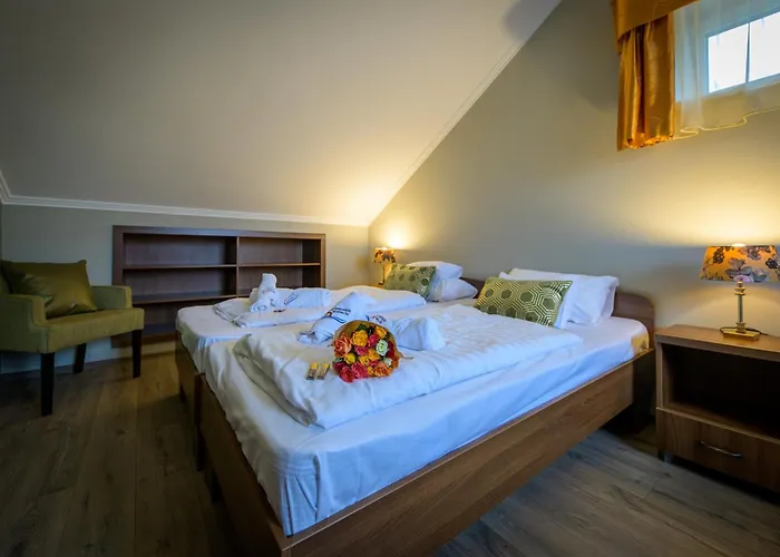 Alomkert Vendeghaz Бекессентандраш